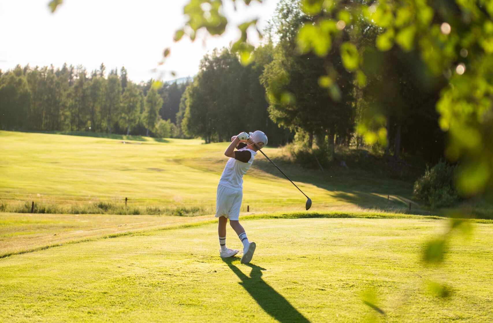 Börja spela golf i destination Vemdalen – en guide till fjällgolf för nybörjare