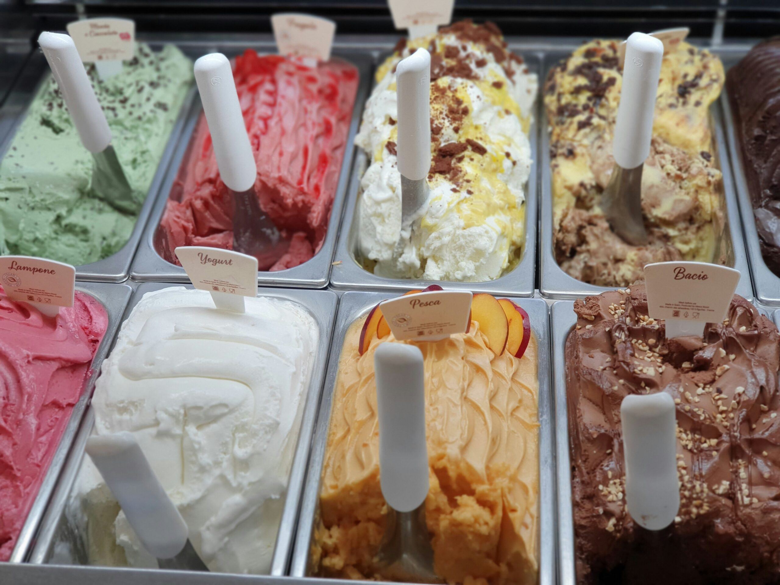 Glass i stora lass - här köper du kulglass och mjukglass